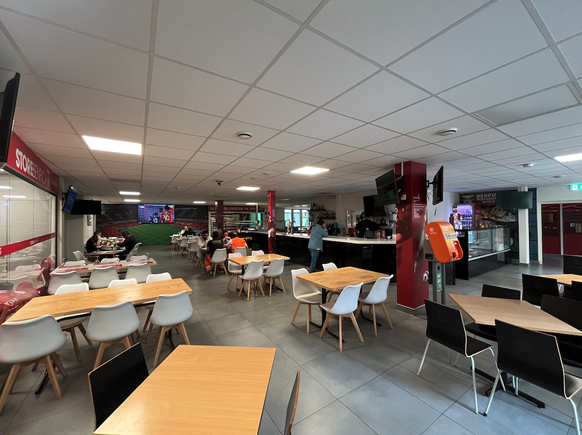 Le restaurant de la Casa Benfica, à Genève.