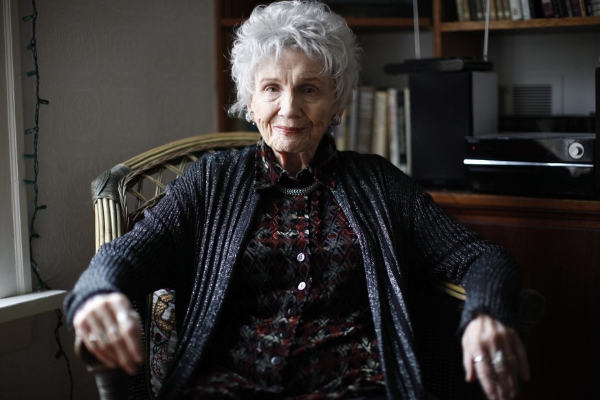 FILE - Canadian author Alice Munro is photographed during an interview in Victoria, B.C. Tuesday, Dec.10, 2013. Munro, the Canadian literary giant who became one of the world?s most esteemed contempor ...