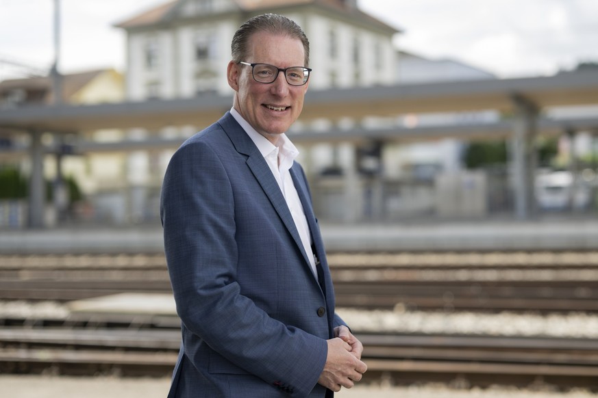 Portrait von Adrian Wuethrich, SP, Gemeindepraesident von Huttwil, Praesident und Geschaeftsleiter von Travail.Suisse und Praesident des Rates der Eidgeoessischen Hochschule fuer Berufsbildung EHB, am ...