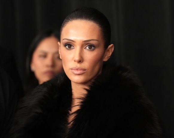 LOS ANGELES, CALIFORNIA - FEBRUARY 02: (FOR EDITORIAL USE ONLY) (L-R) Bianca Censori attend the 67th GRAMMY Awards at Crypto.com Arena on February 02, 2025 in Los Angeles, California. (Photo by Jeff K ...