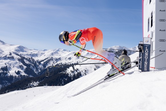 ABD0101_20240320 - SAALBACH - �STERREICH: Lara Gut Behrami (SUI) w�hrend des 1. Trainings f�r die Abfahrt der Frauen, im Rahmen des Ski-Weltcup Finales am Mittwoch, 20. M�rz 2024, in Saalbach-Hintergl ...