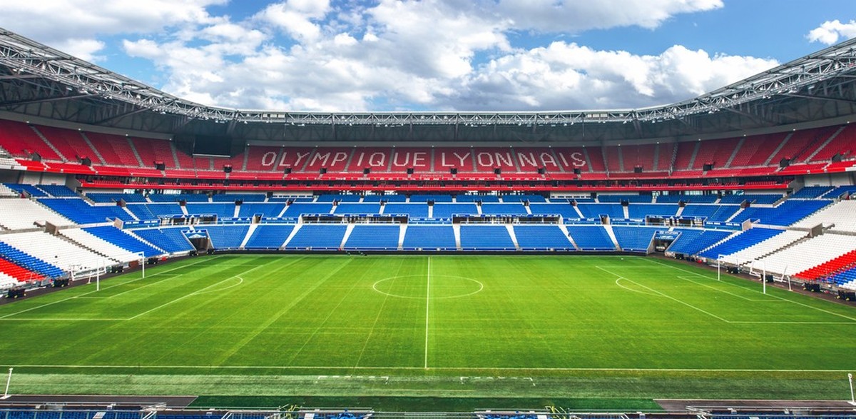 Stade de Lyon: Olympia 2024 in Paris. Fussball