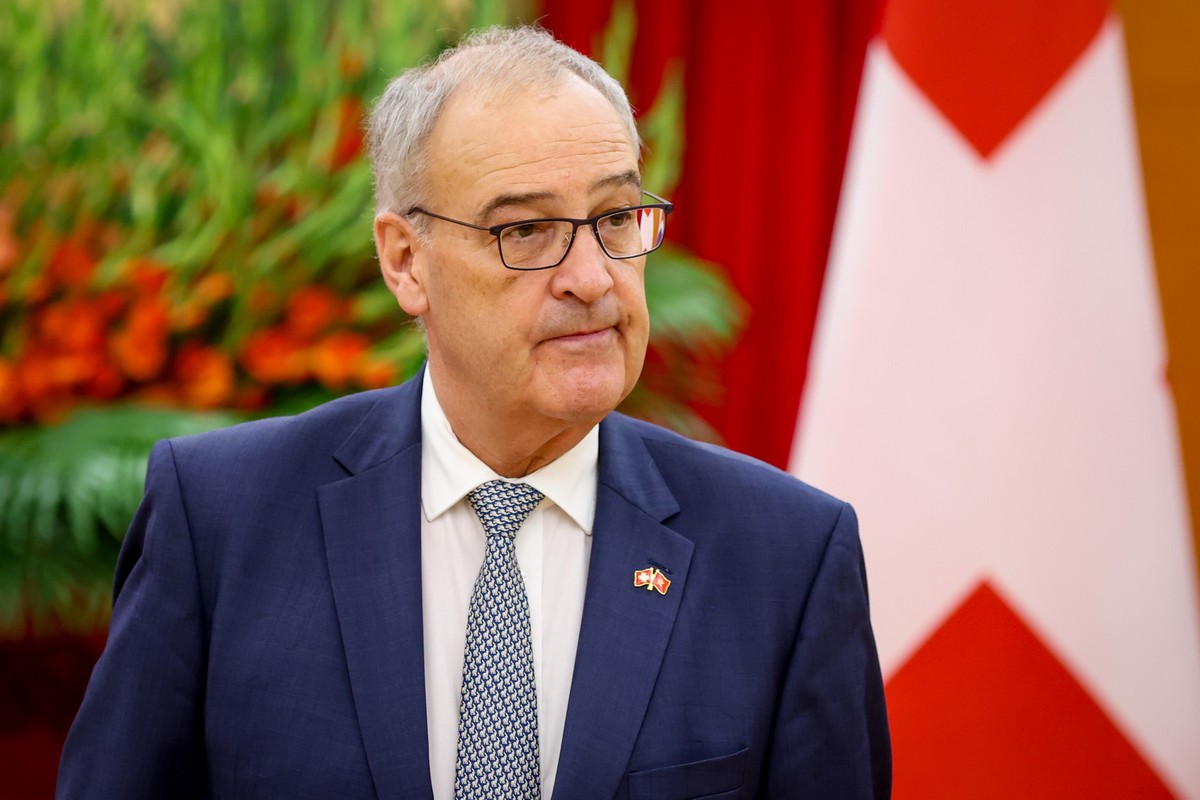 epa13312744 Swiss President Guy Parmelin attends the signing ceremony for the Vietnam - EFTA Free Trade Agreement (VEFTA), in Hanoi, Vietnam, 18 October 2026. EPA/LUONG THAI LINH