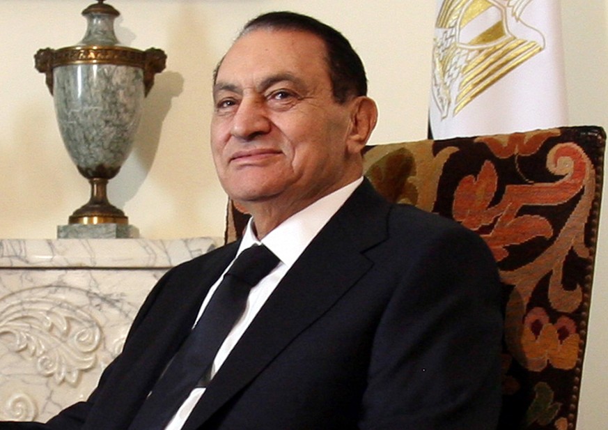 epa08246221 (FILE) - Egyptian President Hosni Mubarak looking on during his meeting with his Yemeni counterpart Ali Abdullah Saleh (not pictured) in Cairo, Egypt, 29 June 2010 (reissued 25 February 20 ...