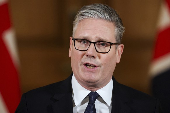 Britain&#039;s Prime Minister Keir Starmer delivers a statement inside No. 10 Downing Street on the day the cabinet was recalled to discuss the situation in Gaza, in London, Tuesday, July 29, 2025. (T ...