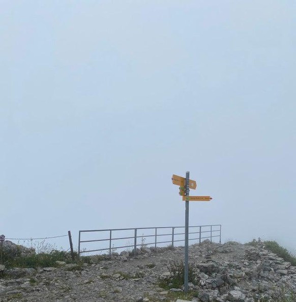 Zermatt Matterhon im Nebel
