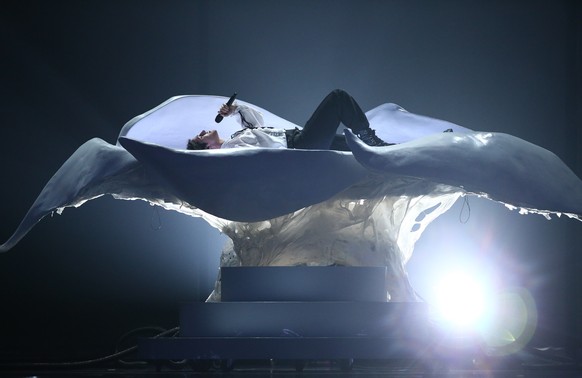 epa10615698 Luke Black of Serbia performs during a rehearsal for the 67th annual Eurovision Song Contest (ESC) at the M&amp;S Bank Arena in Liverpool, Britain, 08 May 2023. Liverpool is hosting the 20 ...