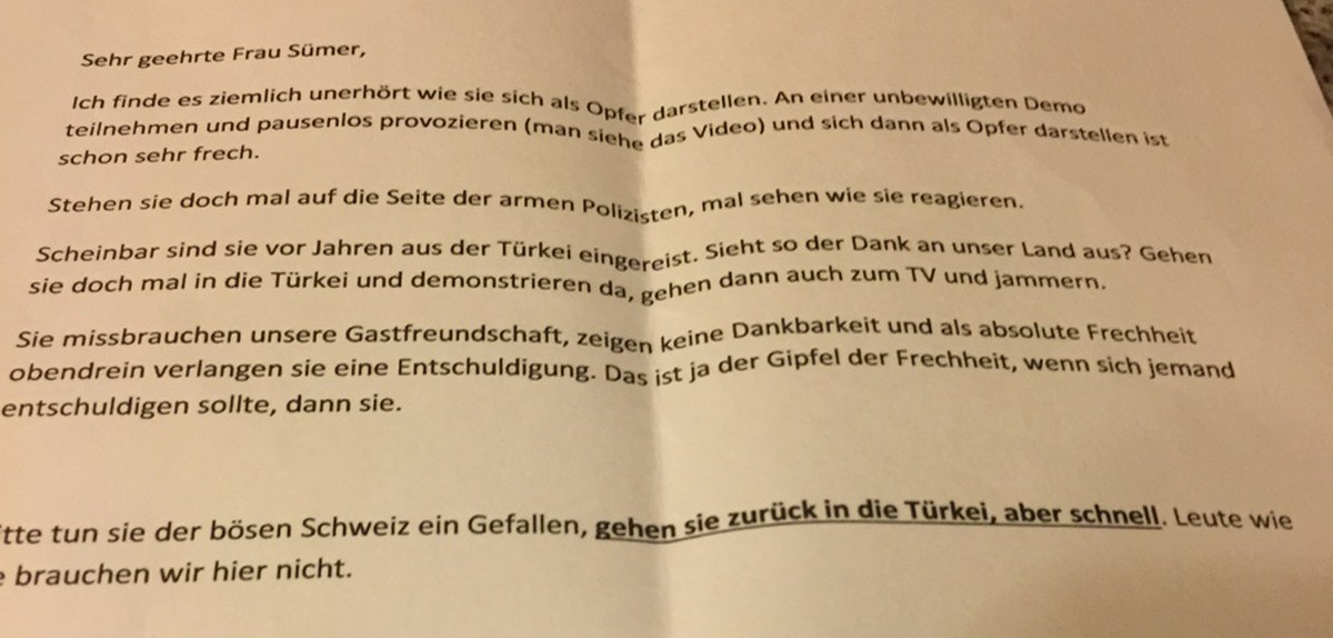 Auszüge aus Briefen, die Sennur Sümer bekommen hat.