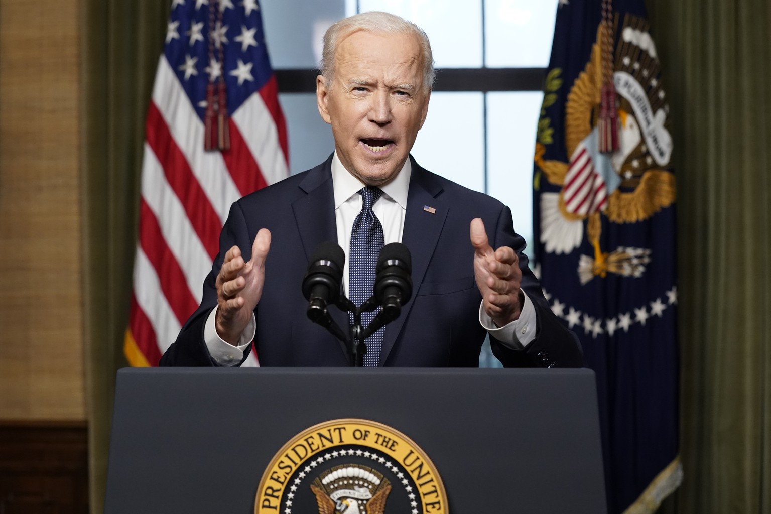 DOSSIER – President Joe Biden speaks from the Treaty Room at the White House on April 14, 2021, regarding the withdrawal of the remainder of U.S. troops from Afghanistan.  (AP Photo/Andrew Harnik, Pool, File)