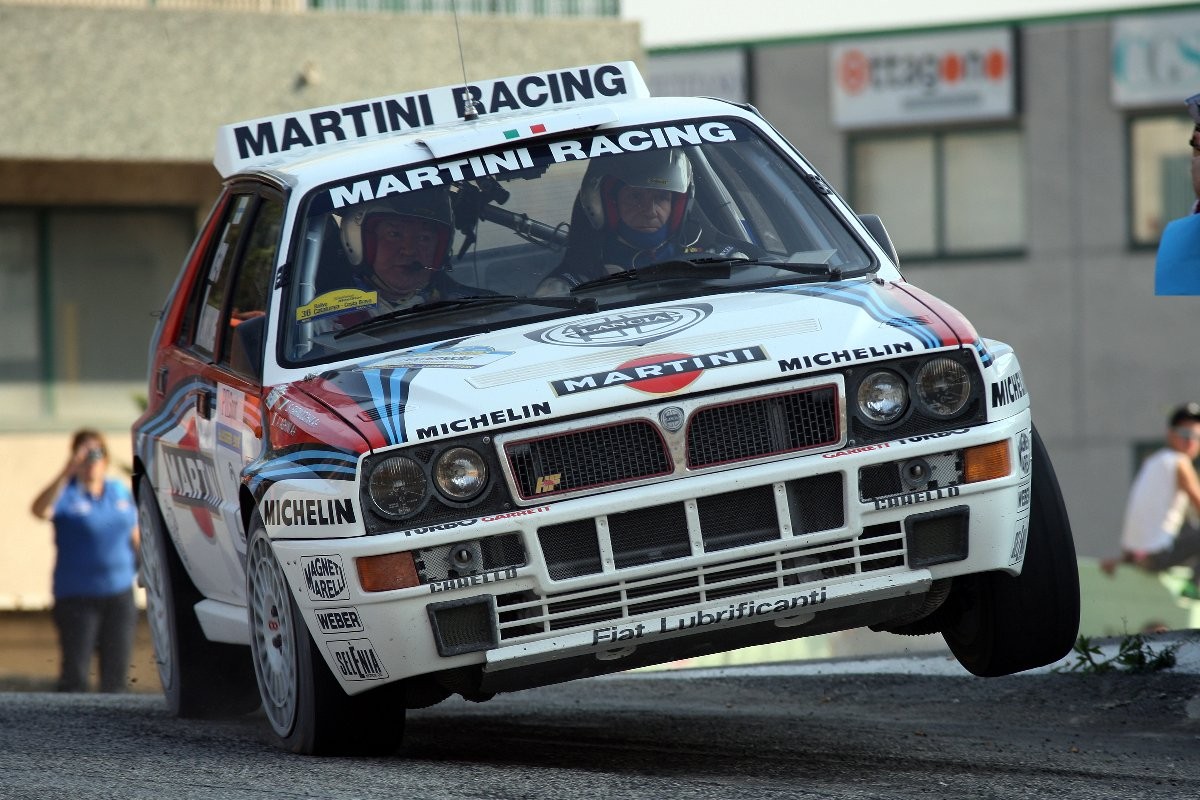lancia delta integrale rally retro auto motorsport https://minkara.carview.co.jp/userid/444472/blog/24931681/