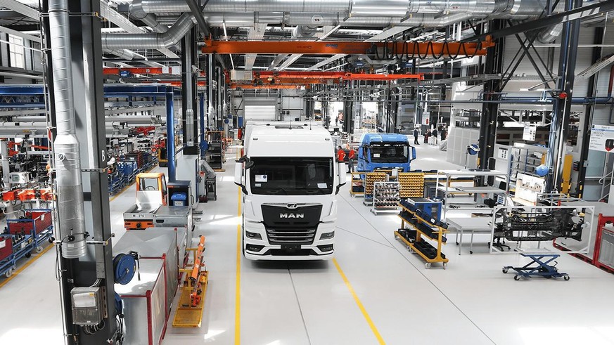 MAN startet 2024 die Serienproduktion von E-Lastwagen.
