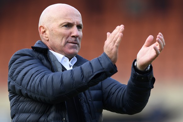 Carlos Bernegger, coach of Grasshopper Club Zuerich cheers with fans after the Super League soccer match of Swiss Championship between FC Lausanne-Sport, LS, and Grasshopper Club Zuerich, GC, at the S ...