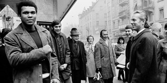 25.12.1971: Muhammad Ali bummelt durch Zürich und vermöbelt einen Tag später einen blonden Deutschen im Hallenstadion