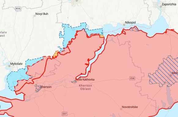 Es gibt zwei Strassenbrücken über den Dnipro, die von Russland kontrolliert werden. Bei Cherson und bei Nowa Kachowka. Das rote Gebiet ist von den Russen kontrolliert, das blaue Gebiet wurde von den Ukrainern zurückerobert. Die gestrichelten Gebiete in Cherson und Nowa Kachowka bedeuten Partisanen-Aktivitäten.
