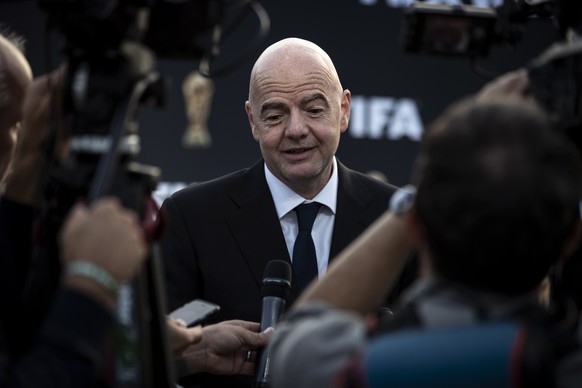 epa10635581 FIFA President Gianni Infantino attends the official brand launch of the 2026 World Cup at the Griffith Park Observatory in Los Angeles, California, US, May 17, 2023. EPA / ETIENNE LAURENT