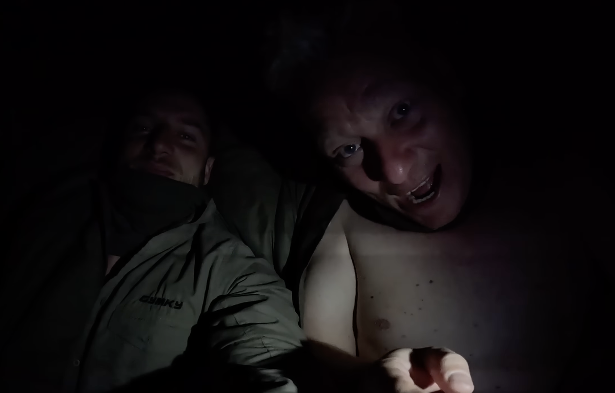 Sascha Huber und Knossi, Teilnehmer bei 7 vs. Wild Teams.
