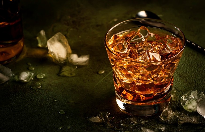 Godfather cocktail drink, drink alcohol, Scotch whiskey, amaretto