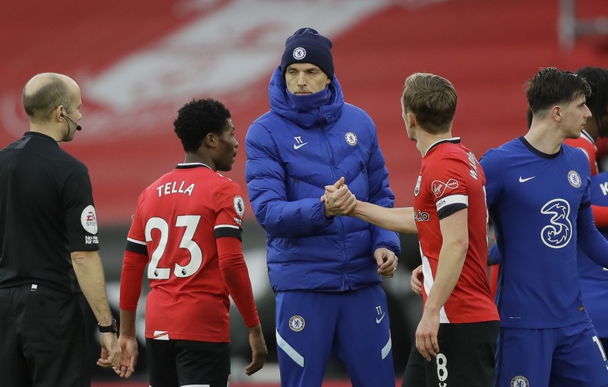 Chelsea manager Thomas Tuchel with Southampton&#039;s James Ward-Prowse after the English Premier League soccer match between Chelsea and Southampton at St. Mary&#039;s Stadium in Southampton, England ...