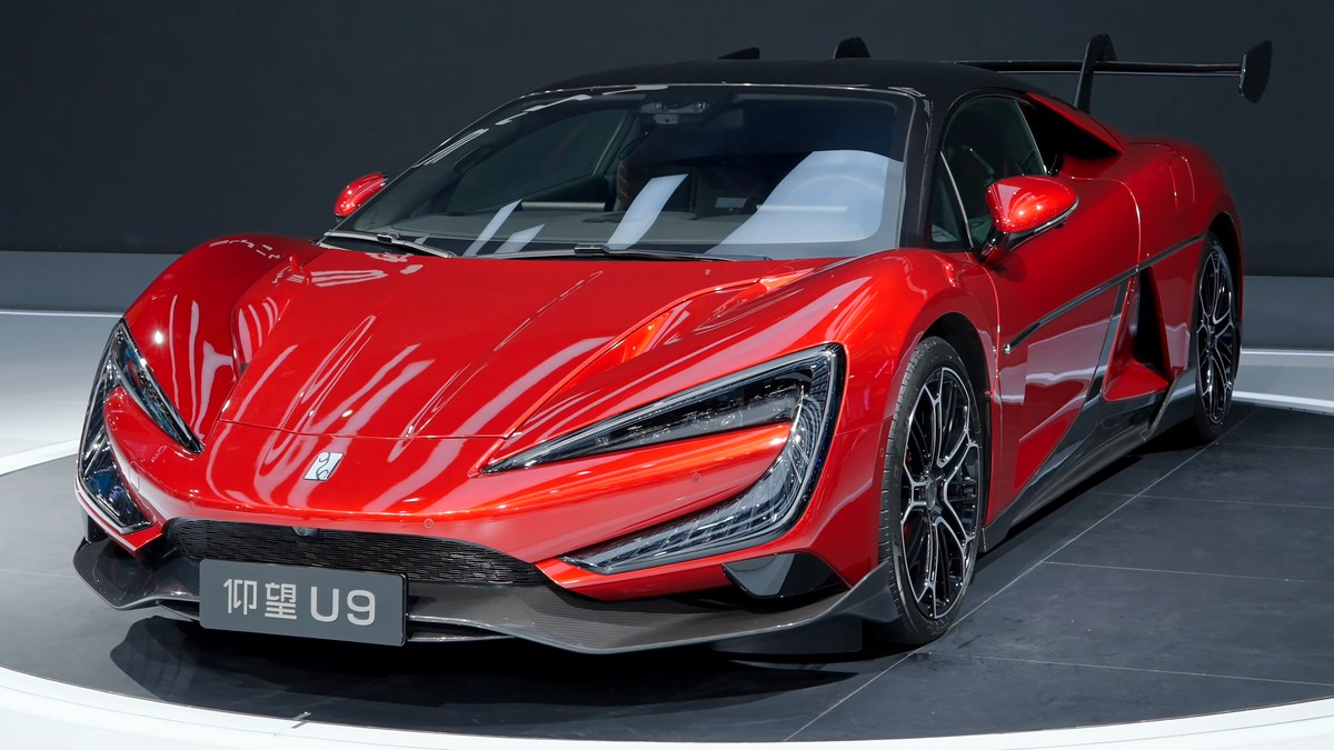 Yangwang U9: Chinesischer Supersport-E-Auto von BYD kann springen