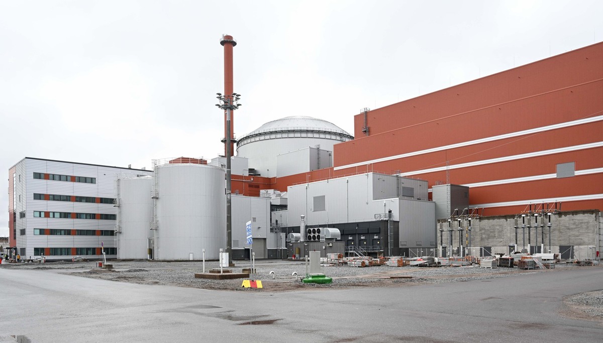 epa10604767 A general view of the Olkiluoto 3 (OL3) nuclear reactor in Eurajoki, western Finland, 02 May 2023. Electricity production at Europe's largest nuclear power plant unit OL3 started on 1 ...