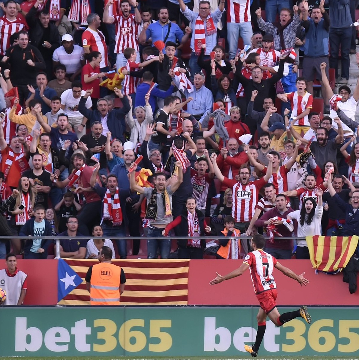 Mandatory Credit: Photo by Bagu Blanco/Shutterstock 9178754ay Cristian Stuani of Girona celebrates his goal 1-1. Girona FC v Real Madrid. LaLiga, date 10, Montivili stadium, Girona, Spain - 29 October ...