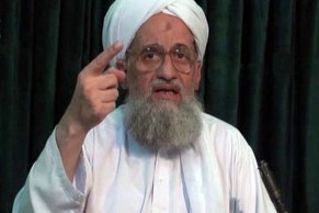 Al-Kaida-Chef al-Zawahiri gehört zu den meistgesuchten Terroristen weltweit - auf seinen Kopf ist eine Belohnung von 25 Millionen US-Dollar ausgesetzt.