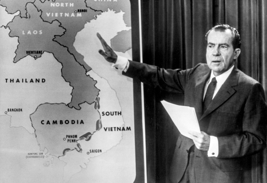 Richard Nixon, Praesident der USA, richtet sich am 5. Mai 1970 in einer Fernsehansprache an die kambodschanische Nation und begruendet den Einmarsch von US-Truppen nach Kambodscha. (KEYSTONE/Str)