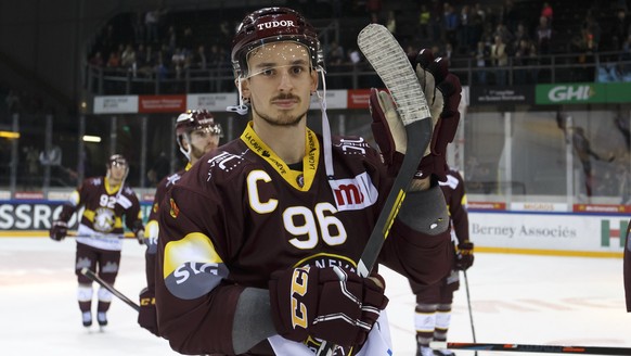 Geneve-Servette&#039;s forward Noah Rod greats their supporters after winning against Ambri-Piotta, during a National League regular season game of the Swiss Championship between Geneve-Servette HC an ...