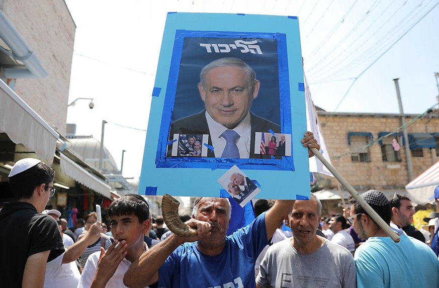 Parlamentswahl in Israel: Es wird am Dienstag ein Kopf-an-Kopf-Rennen zwischen der Likud-Partei des Ministerpräsidenten Benjamin Netanjahu (Bild) und dem Ex-Militärchef Benny Gantz vom Mitte-Bündnis B ...