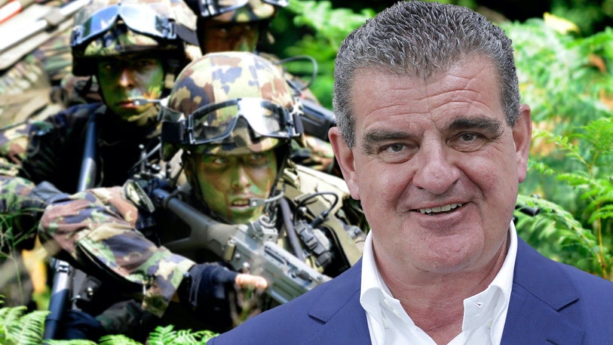 Lieber-Peter-Spuhler-von-einem-Grenadier-erwarte-ich-Mut-kein-Gejammer