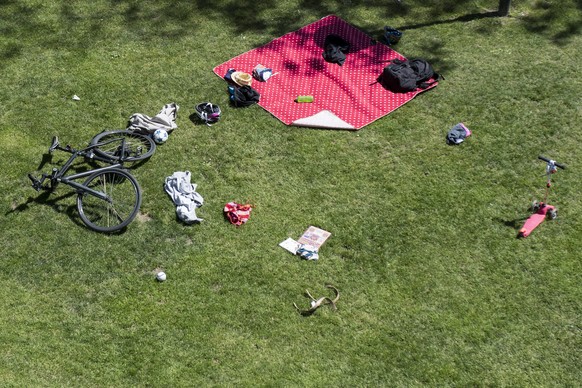 Picknicken, wie hier am See in Zürich, war am Wochenende fast überall möglich.&nbsp;
