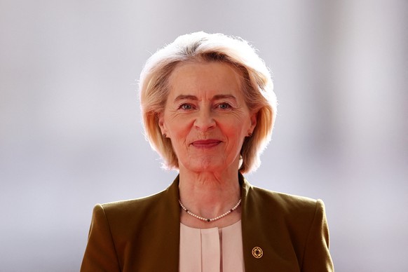epa13227661 European Commission President Ursula von der Leyen arrives to attend the International Summit on Space at the Grand Palais in Paris, France, 10 September 2026. The event brings together po ...