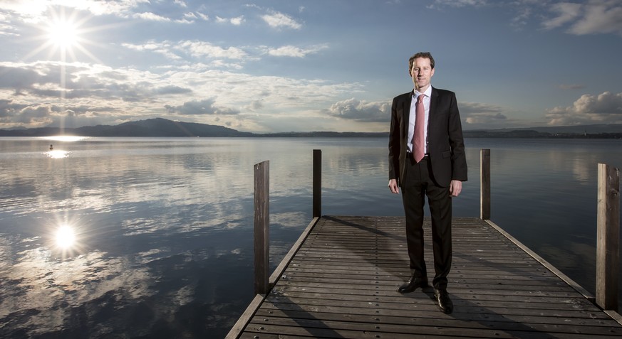 SVP-Politiker Thomas Aeschi am Zugersee: Als einer von drei Kandidaten schlägt ihn seine Partei als Bundesrat vor.