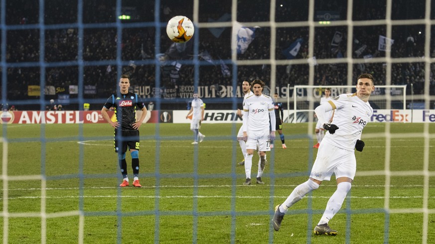 Zurich&#039;s Benjamin Kololli on his way to the 1:3 goal during the UEFA Europa League group stage soccer match between Switzerland&#039;s FC Zurich and Italian&#039;s SSC Neapel at the Letzigrund st ...