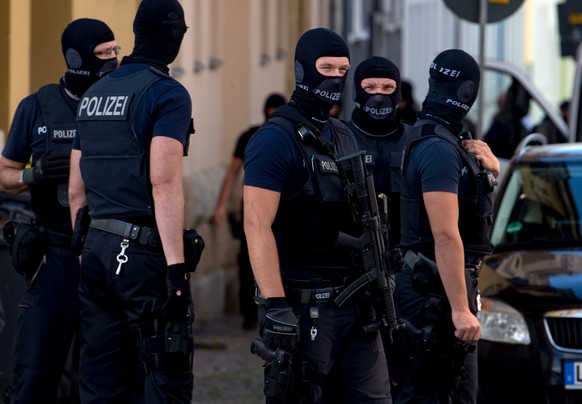 01.07.2020, Sachsen, Leipzig: Einsatzkr