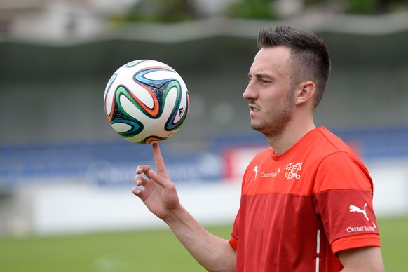 Sein Freund, der Ball. Josip Drmic soll für die Schweizer Tore in Brasilien sorgen.