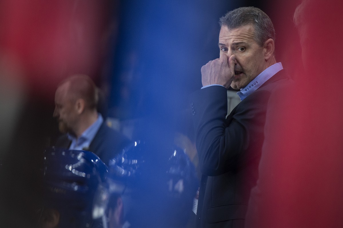 Lions Trainer Serge Aubin, im Eishockey Meisterschaftsspiel der National League zwischen den ZSC Lions und dem Lausanne HC, am Sonntag, 14. Oktober 2018, im Hallenstadion in Zuerich. (KEYSTONE/Melanie ...