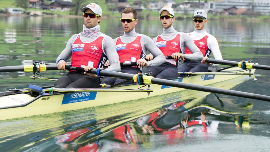 Xeno Müllers Erben? Gyr, Niepmann, Schürch und Tramer (von links) im Training auf dem Sarnersee.