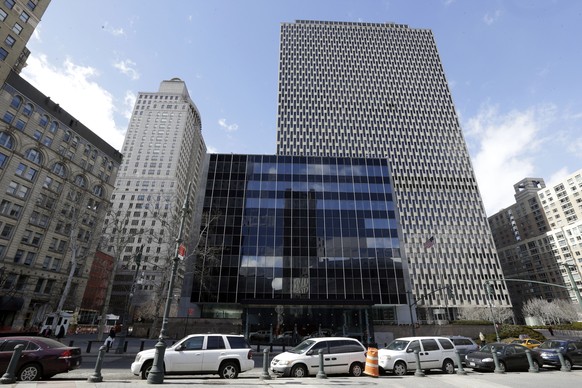 FILE - The United States Court of International Trade is seen in front of the Jacob K. Javits Federal building in this Wednesday, March 18, 2015, in New York. (AP Photo/Mary Altaffer, File)
Trump Tari ...