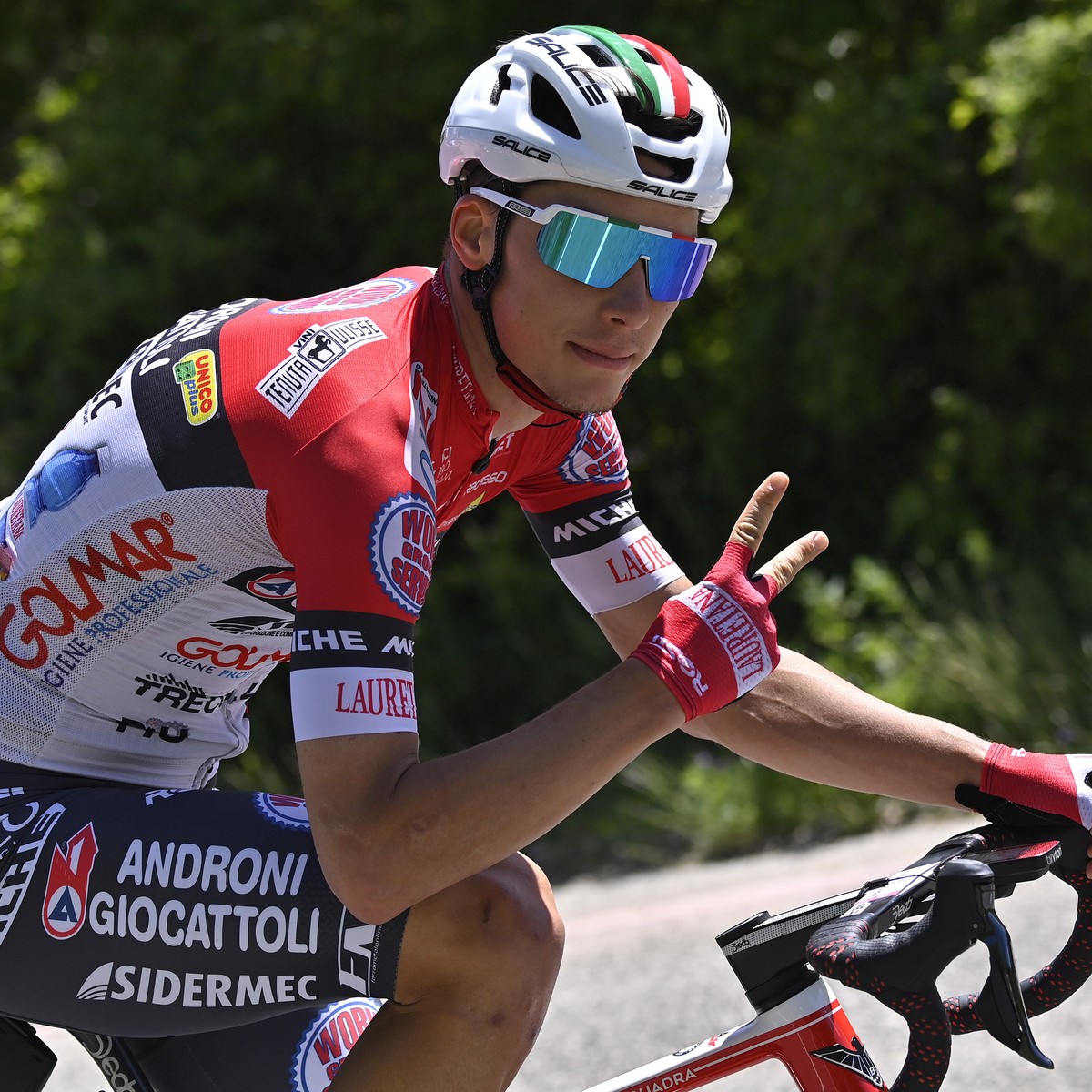 Switzerland's Simon Pellaud pedals during the tenth stage of the Giro d'Italia cycling race, from L'Aquila to Foligno, Italy, Monday, May 17, 2021. (Fabio Ferrari/LaPresse via AP)