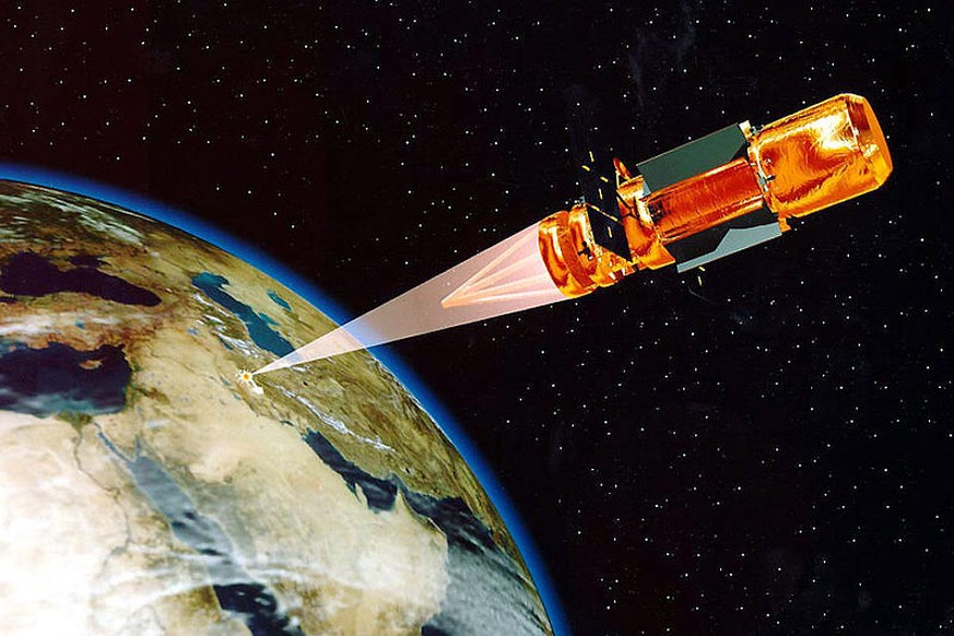 Noch nicht Realität: Im Weltraum stationierter Laser zerstört ein terrestrisches Ziel. 
