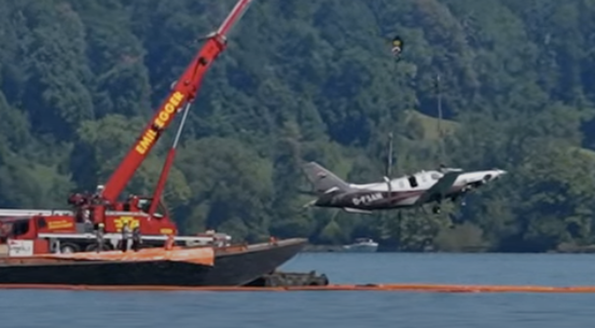 Flugzeug Vierwaldstättersee