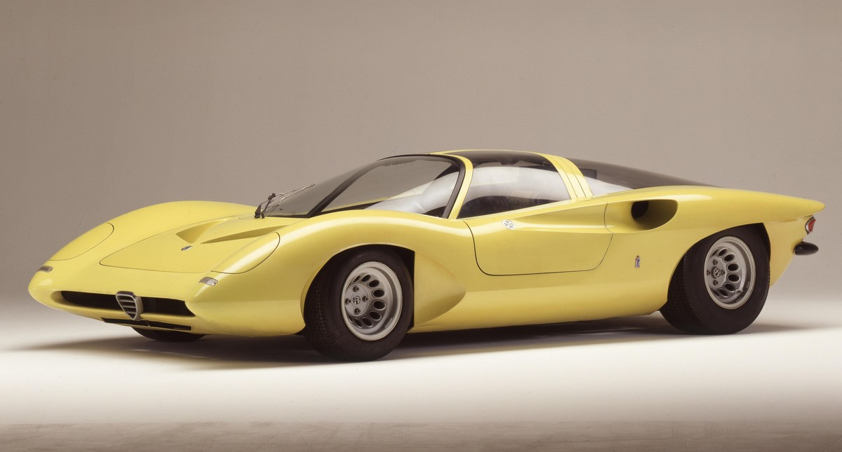 110 jahre alfa romeo tipo 33 stradale / coupe auto retro