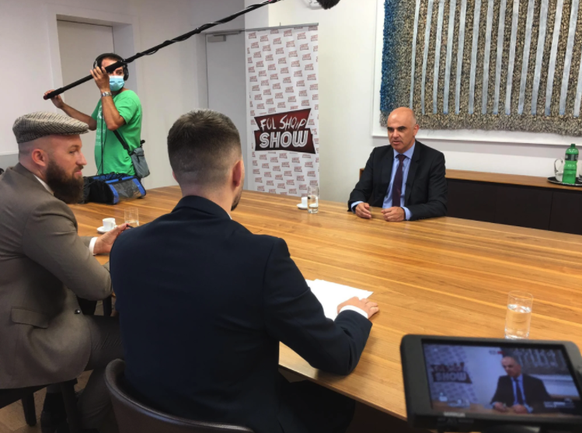 Alain Berset in der «Fol Shqip Show»