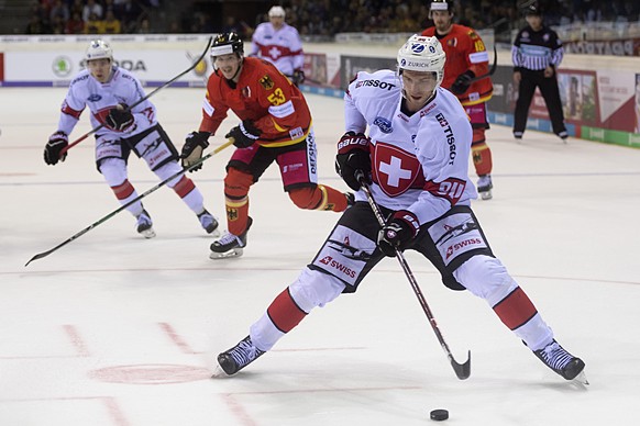 Switzerland&#039;s Samuel Walser during the Ice Hockey Deutschland Cup match between Germany and Switzerland at the Koenig Palast stadium in Krefeld, Germany, on Saturday, November 10, 2018. (KEYSTONE ...