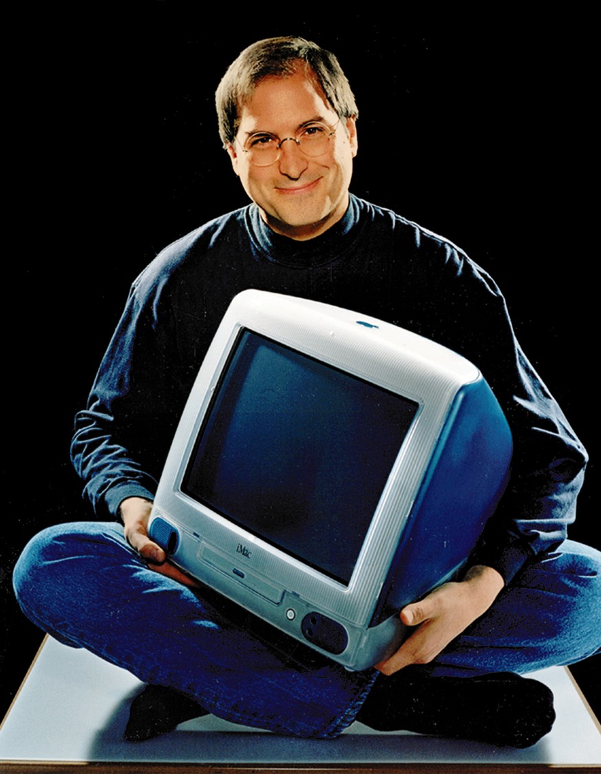 Der iMac G3 war Apples erstes Produkt nach Steve Jobs' Rückkehr. Der Apple-Mitgründer war 1985 aus dem eigenen Unternehmen gedrängt worden. Das transparente Gehäuse und die bunten Farben kamen an und  ...