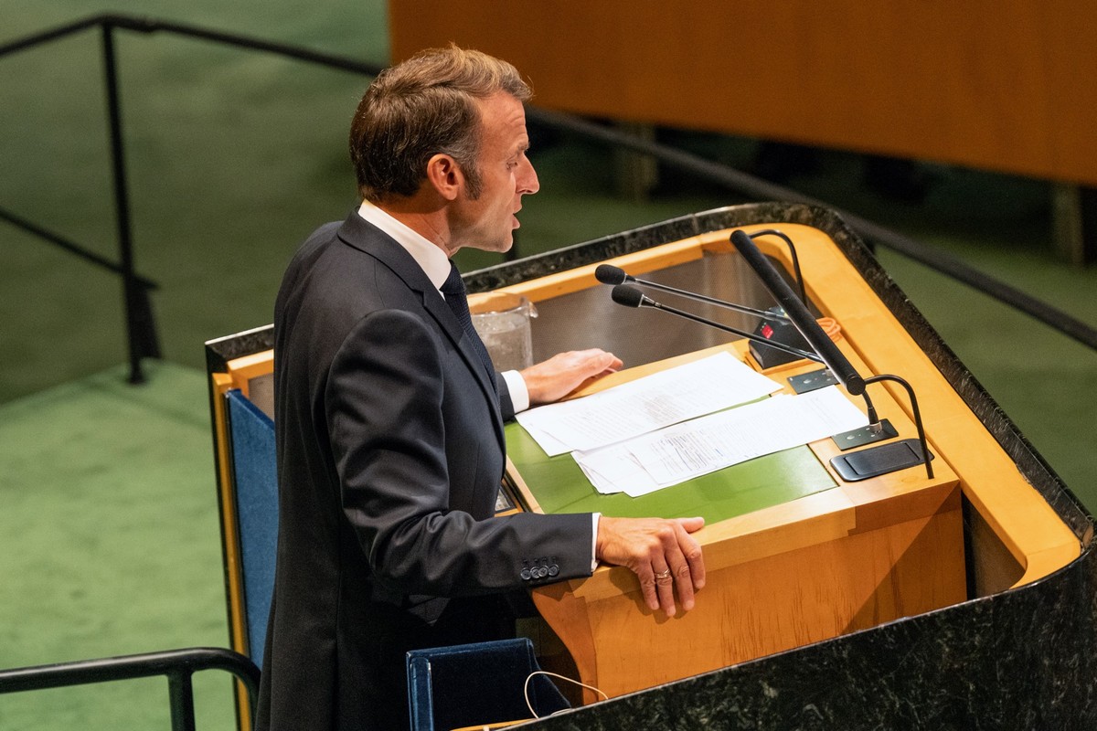 epa12398560 French President Emmanuel Macron speaks during the High-Level International Conference for the Peaceful Settlement of the Question of Palestine and the Implementation of the Two-State Solu ...