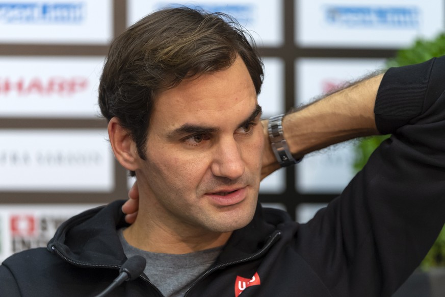 epa07109154 Switzerland&#039;s Roger Federer attends a press conference at the Swiss Indoors tennis tournament at the St. Jakobshalle in Basel, Switzerland, 21 October 2018. EPA/GEORGIOS KEFALAS