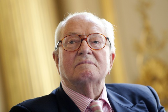 Jean-Marie Le Pen wurde schuldig gesprochen.<br data-editable="remove">