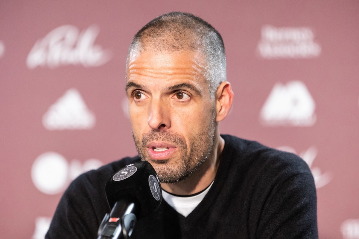 Fabio Celestini, coach of FC Sion, speaks during a press conference after the Super League soccer match of Swiss Championship between Servette FC and FC Sion, at the Stade de Geneve stadium, in Geneva ...